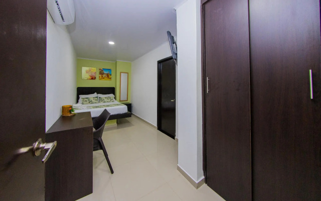 Hotel Marina Suites By Geh Suites