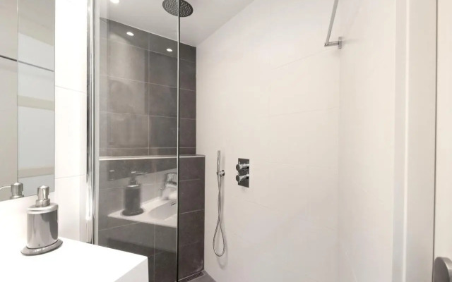 Great private suite in Jordaan near CS