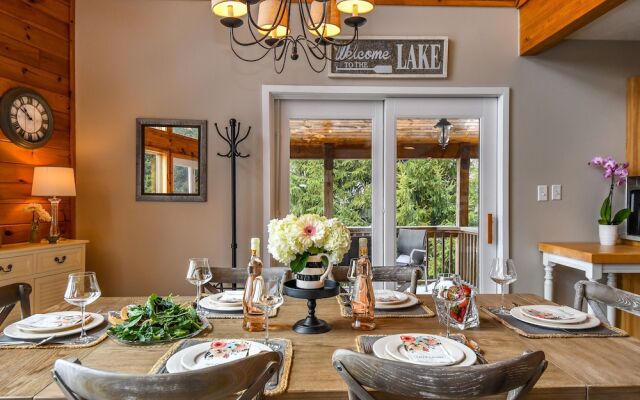 The Quarterdeck 4 Bedroom House