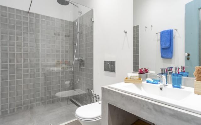 LV Premier Baixa DO1 Spacious Central AC Design