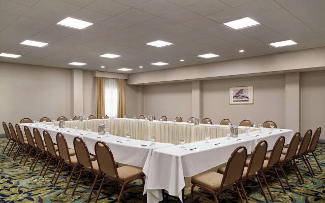 Embassy Suites by Hilton Brunswick