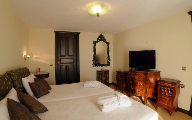 Palmariva Beach Hotel