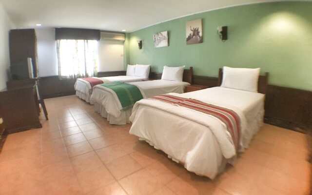 Casa Dona Emilia Bed and Breakfast