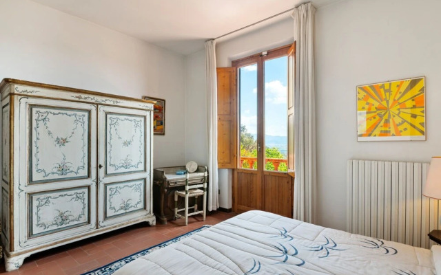 Spacious Villa in Carmignano With Private Swimming Pool