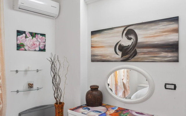 Valenzano Villa between art & nature