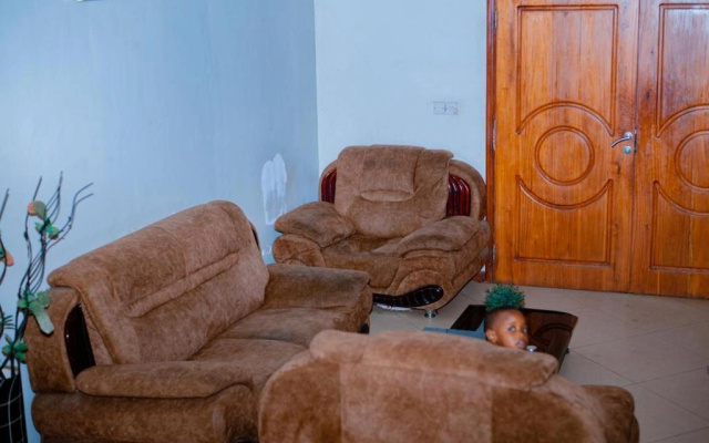 Maredori Hotel