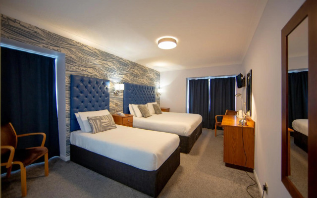 The Cumberland Hotel - OCEANA COLLECTION