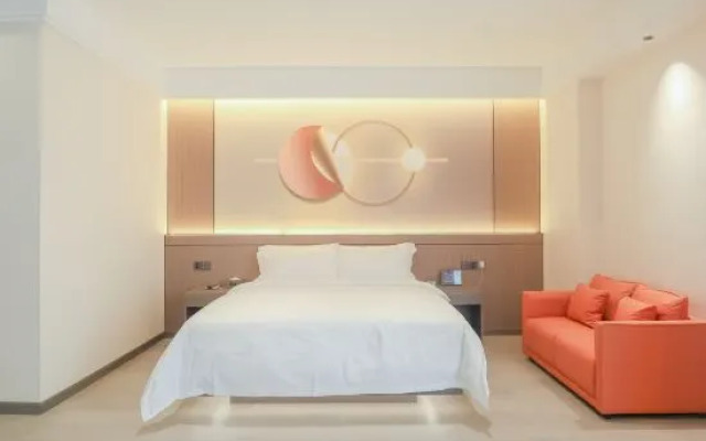 Changshou Yijia Hotel