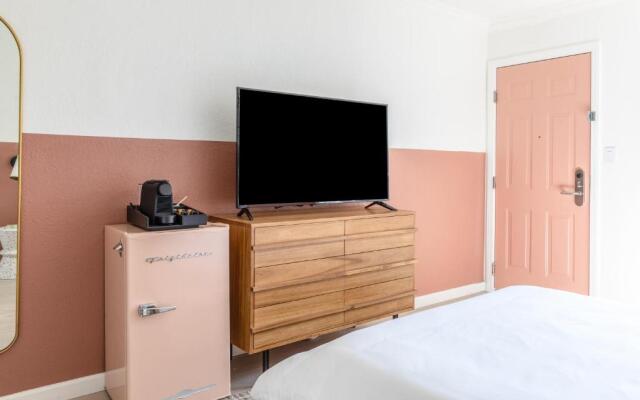 Signature Inn Oakland