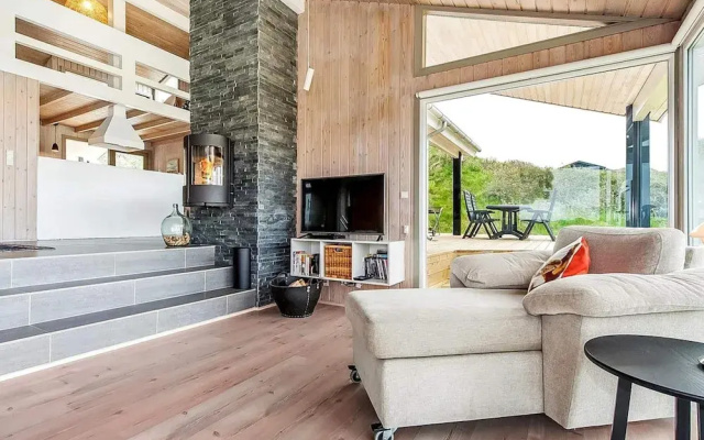8 Person Holiday Home in Saltum