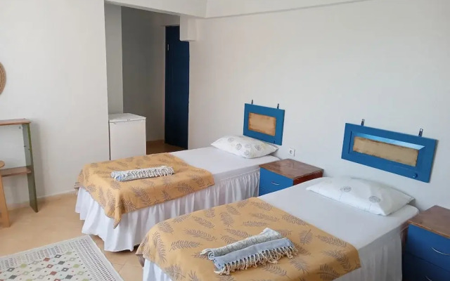 Ayvalık Leya Pansiyon