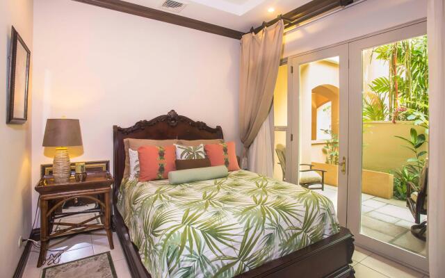 Bella Vista 3F- 3 bdr 3 1/2 Bath Family