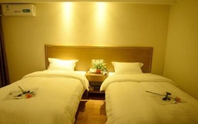 GreenTree Inn Yunnan Lijiang Qixing Street Express Hotel