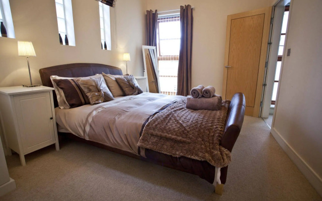 Reubens Court and City Apartments