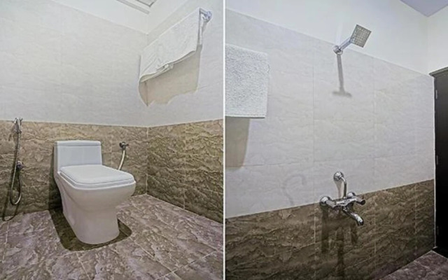 Fabhotel Galaxy Suites