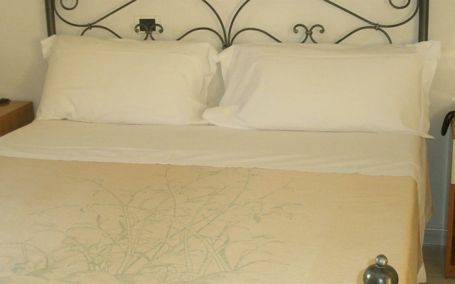 Hotel Athena