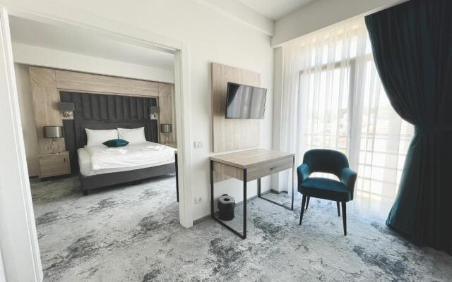 Majestic Boutique Hotel