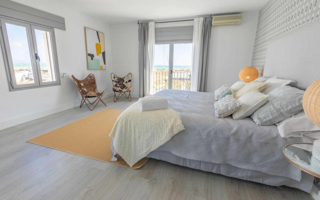 Stylish 5-Bdrs Duplex/Penthouse - Heart Of P.Banus