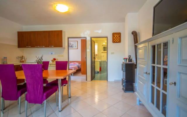 Apartment Sanja Karlobag 32679