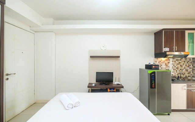 Relax Studio Apartment at Green Palace Kalibata