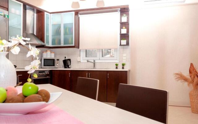 M&N Luxury Family Apartment 10meters from the Sea