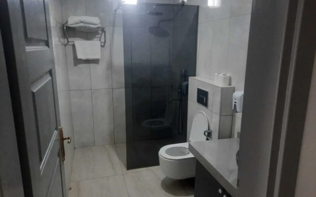 Deniz Otel