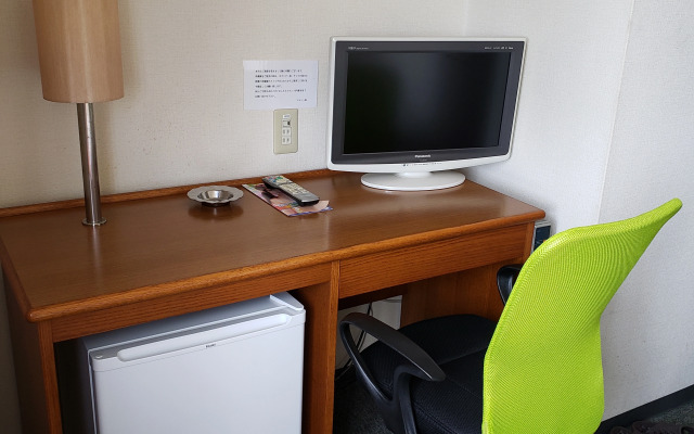 Business Hotel Shell