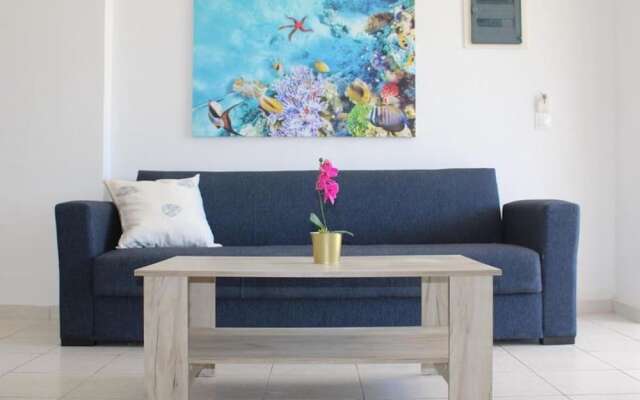 "kalamaki Plaza Apartments \"thalassa\""