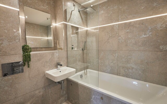 Host Stay Scarborough View Luxury Apartment