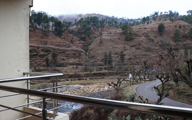 Shivalik River Retreat