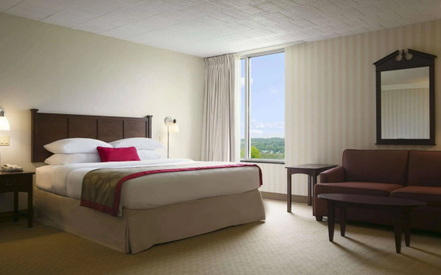 Ramada Greensburg