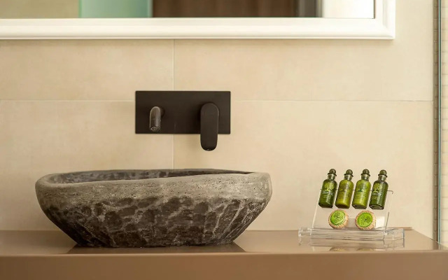 ONEIRO Boutique Hotel