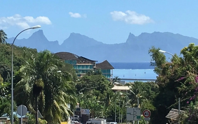 Tahiti Airport Motel