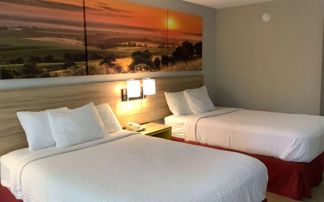 Days Inn by Wyndham Kingdom City