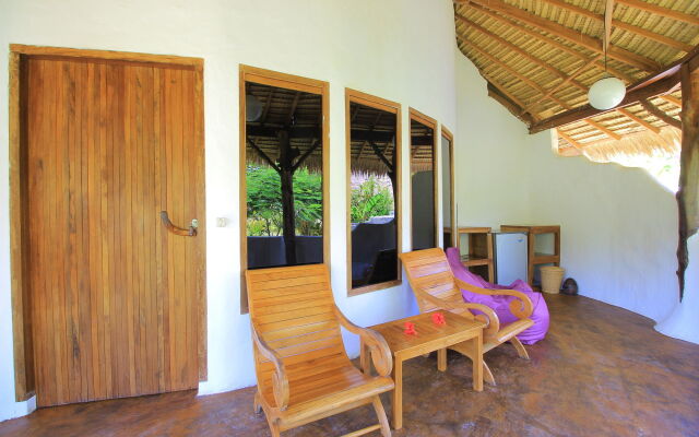 Adeng-Adeng Bungalows