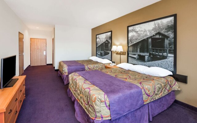 Super 8 Columbia East