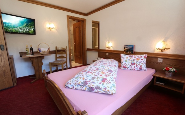 Hotel Imseng – Guest Rooms – Saas-Fee
