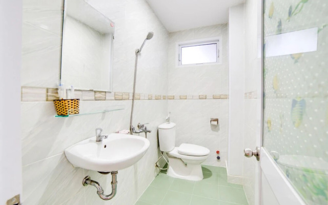 Oyo 576 Nhat Hoa Hotel