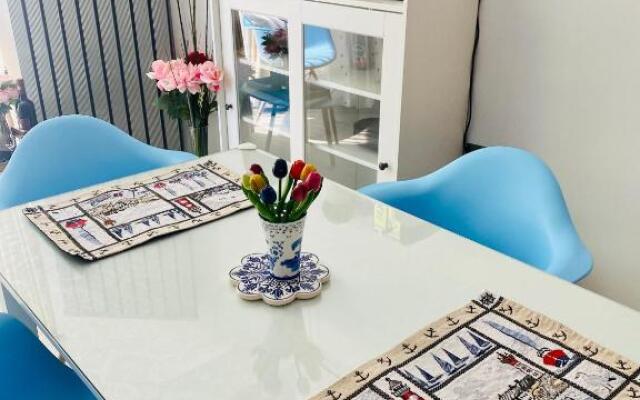 The Anchor in Complexul Alezzi Beach Resort