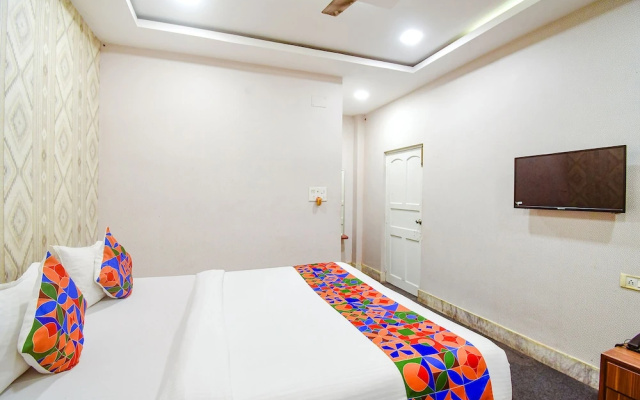 Fabhotel Saltlake Regency