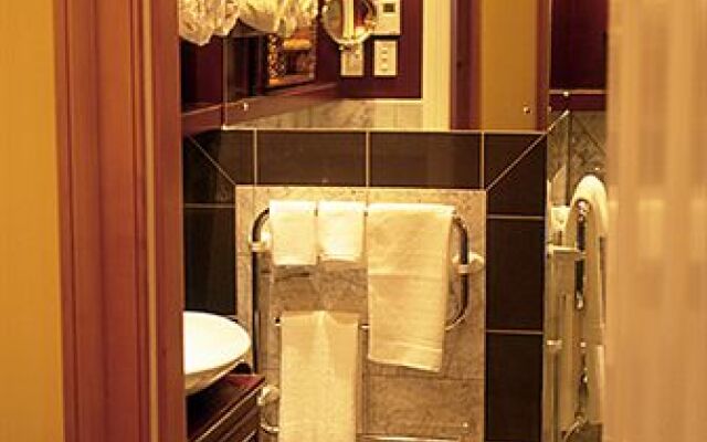 Cotter House Luxury Retreat