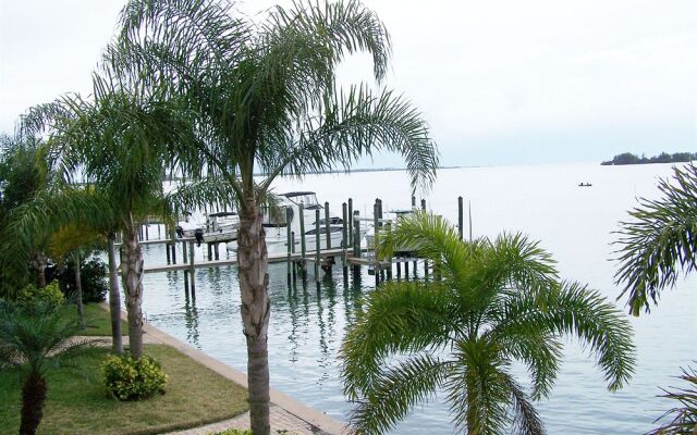 Coconut Villas of Dunedin