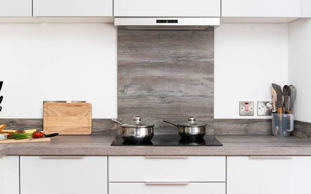 Stunning 2 Bedroom City Break Apartment