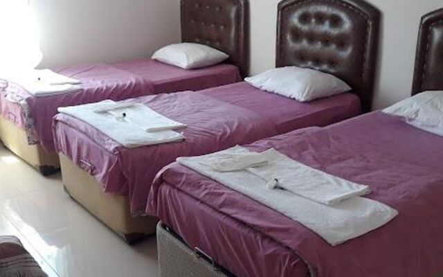 Baris Hotel Alaşehir