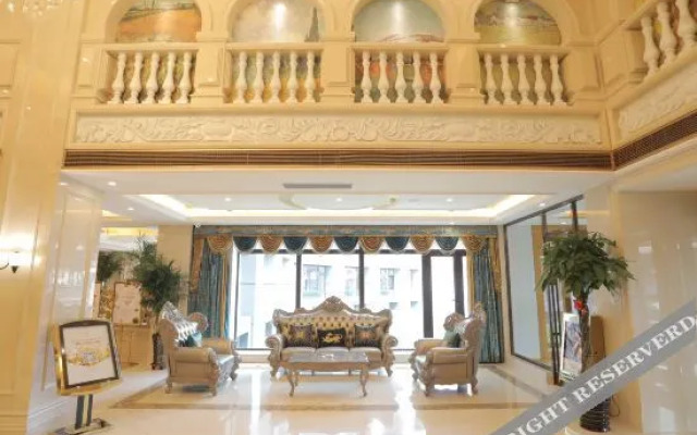 Vienna Hotel (Shenyang Central Street)