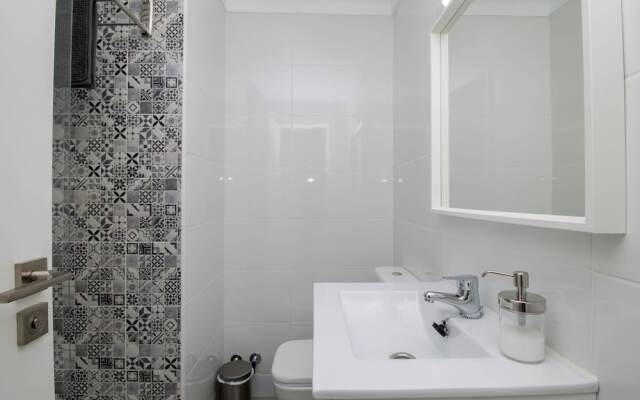 Santa Amalia 44 by IVI Real Estate