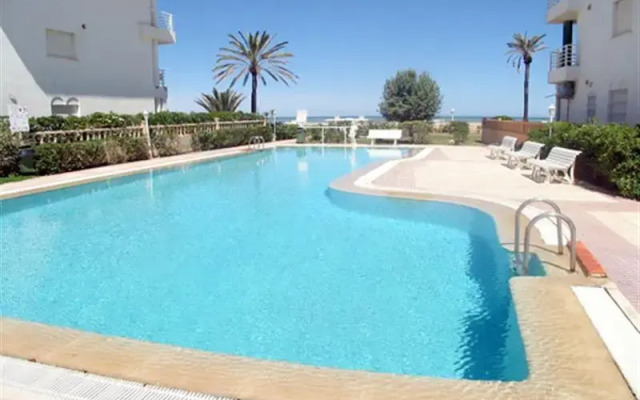 Apartment with terrace in Denia