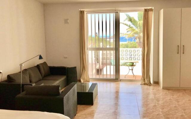 Tejita Seaview Apartment