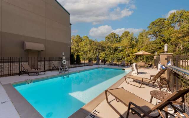 Best Western Plus Russellville Hotel & Suites