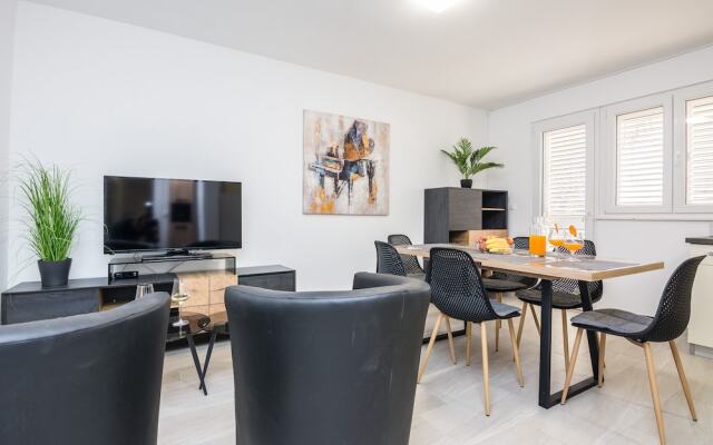Apartments Loncar